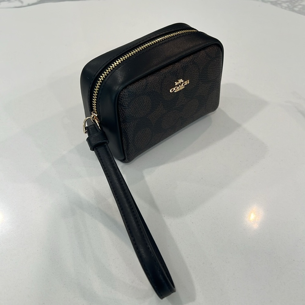 Coach Black and Brown Wristlet - Picture 4 of 13